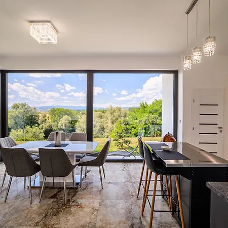 Apartma Belvi Brežice