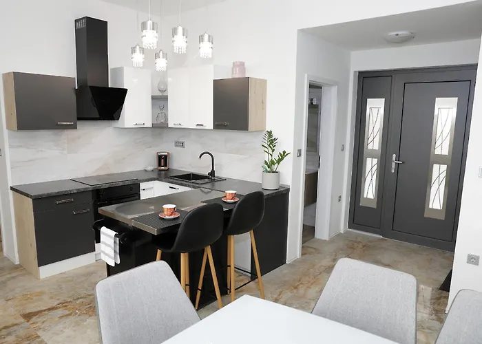 Apartma Belvi Брежице